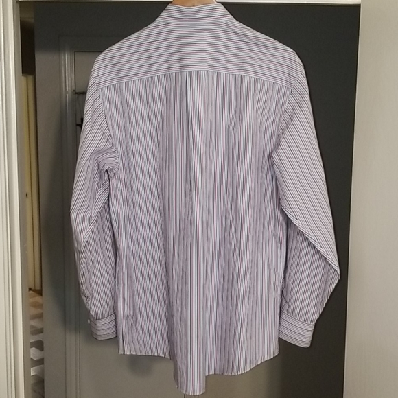 JOS A BANK SHIRT (TRAVELER'S COLLECTION) - Picture 3 of 3